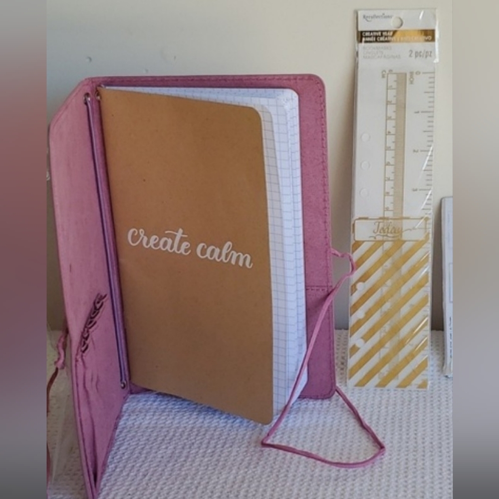 PLANNER WITH BOOKMARK